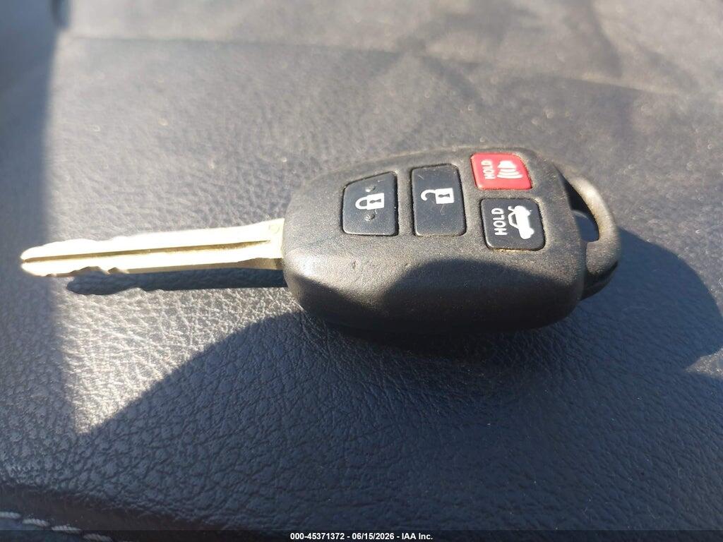4T1BF1FK2EU457099 2014 TOYOTA CAMRY photo no. 11