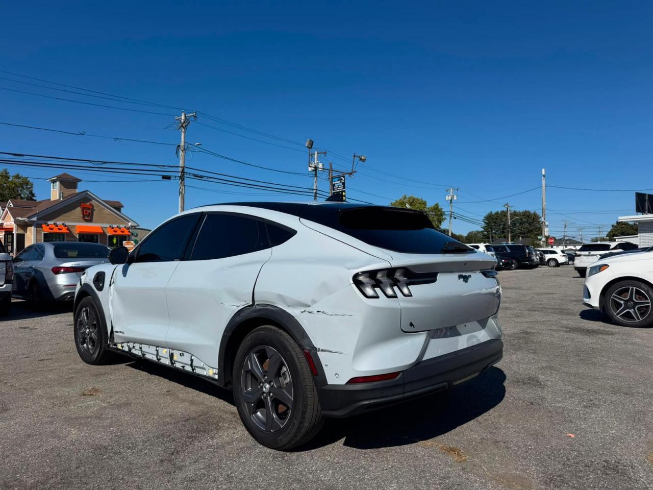 2023 FORD MUSTANG MACH-E SELECT — Фото 3 из 10