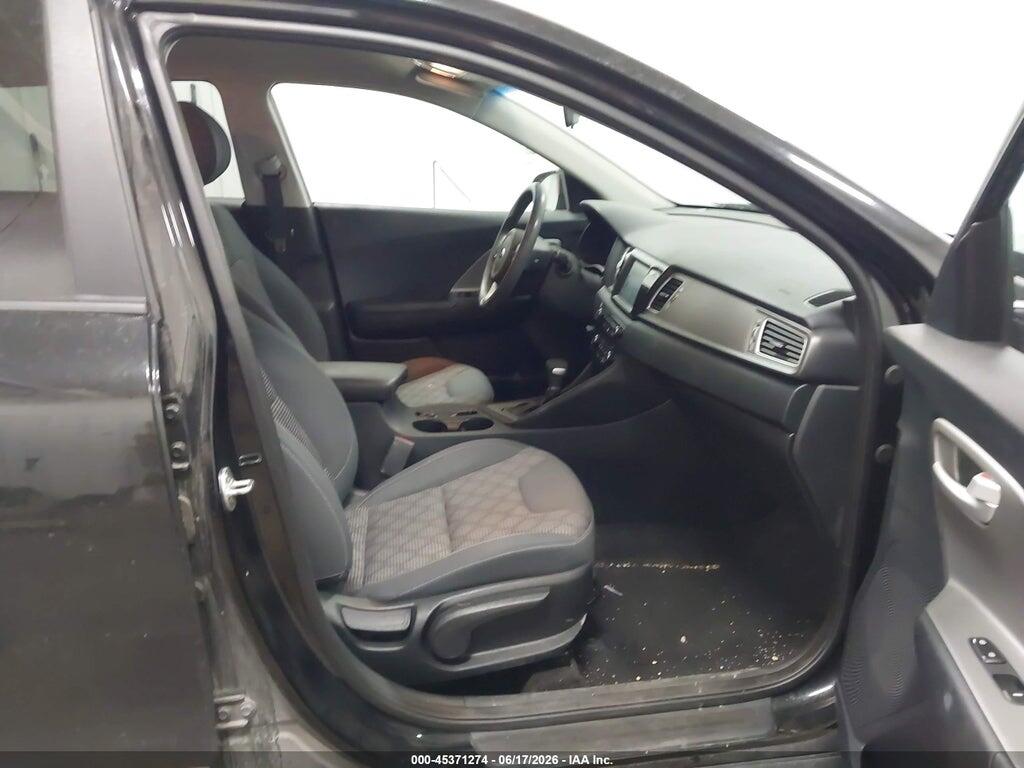 KNDCB3LCXK5217849 2019 KIA NIRO photo no. 5