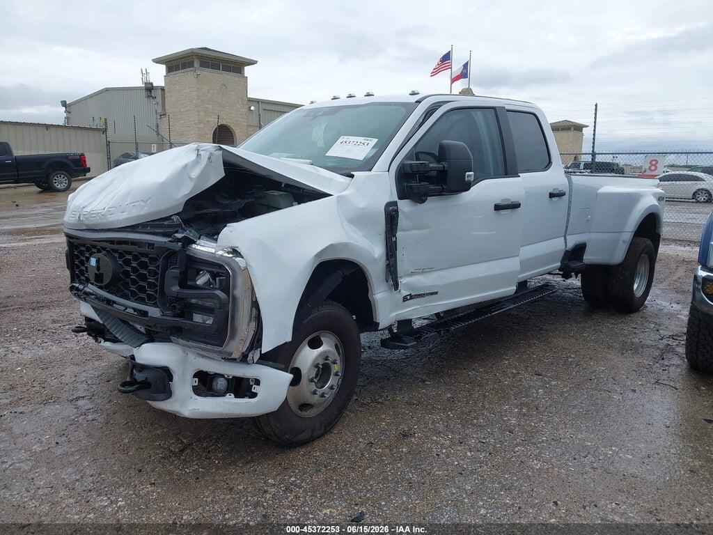 1FT8W3DT6TED23497 2026 FORD F-350 photo no. 2