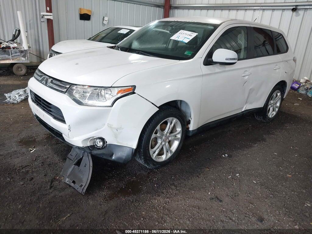 JA4AD3A33EZ003684 2014 MITSUBISHI OUTLANDER photo no. 2