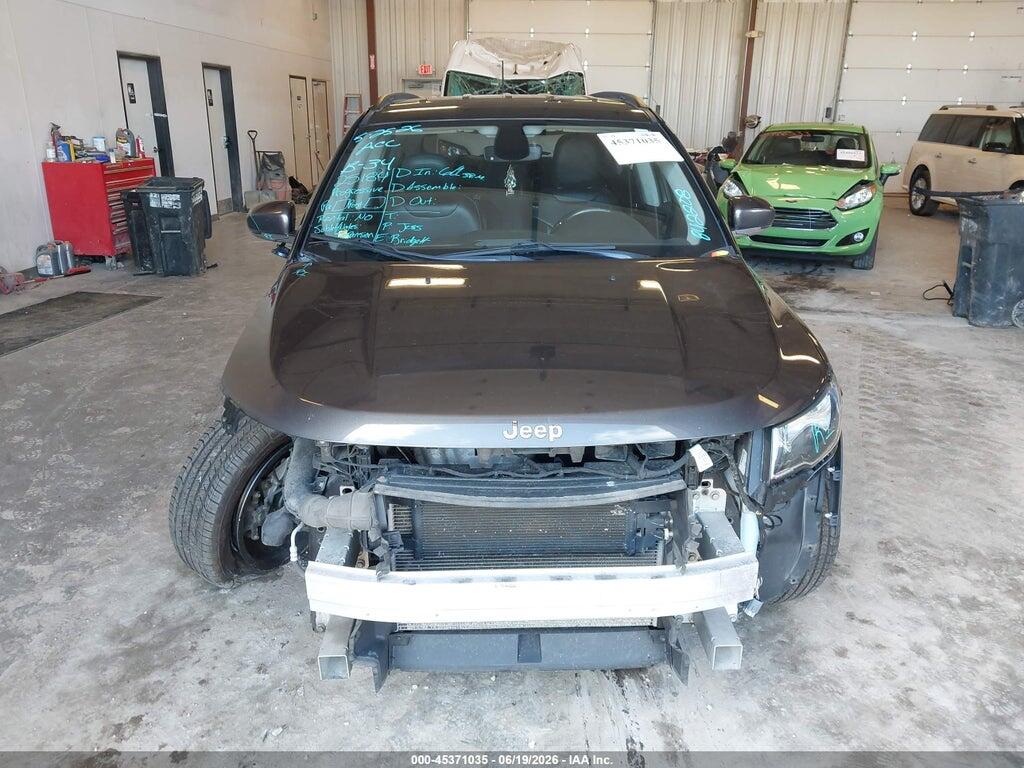 3C4NJDCB6KT842208 2019 JEEP COMPASS photo no. 12