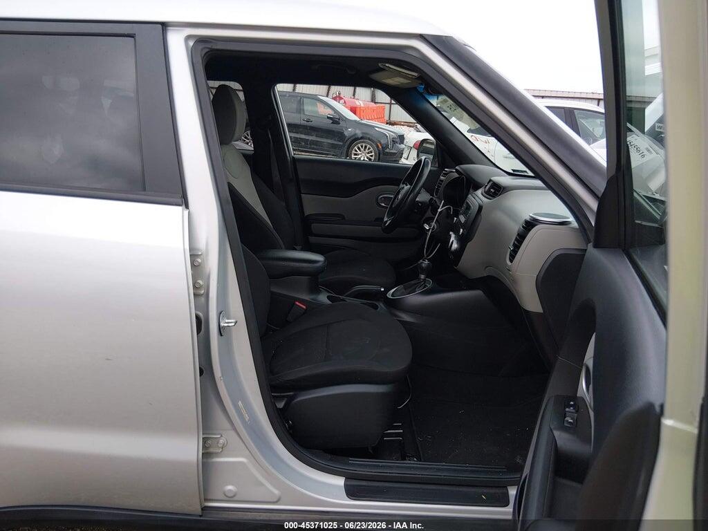KNDJN2A28E7713339 2014 KIA SOUL photo no. 5