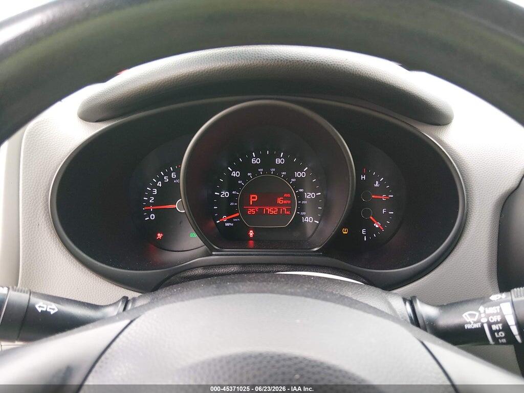 KNDJN2A28E7713339 2014 KIA SOUL photo no. 7