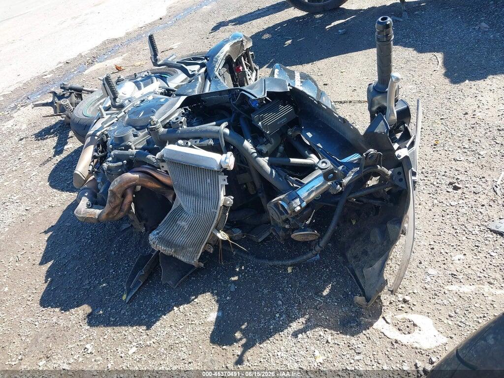 ML5EXER1XSDAG4450 2025 KAWASAKI EX650 photo no. 5