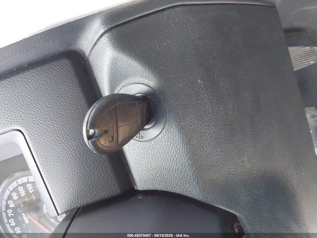 1C6RD7HT1CS161038 2012 RAM 1500 photo no. 11