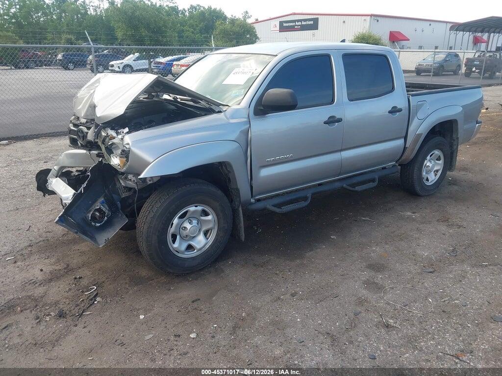 5TFJU4GN1FX076439 2015 TOYOTA TACOMA photo no. 2