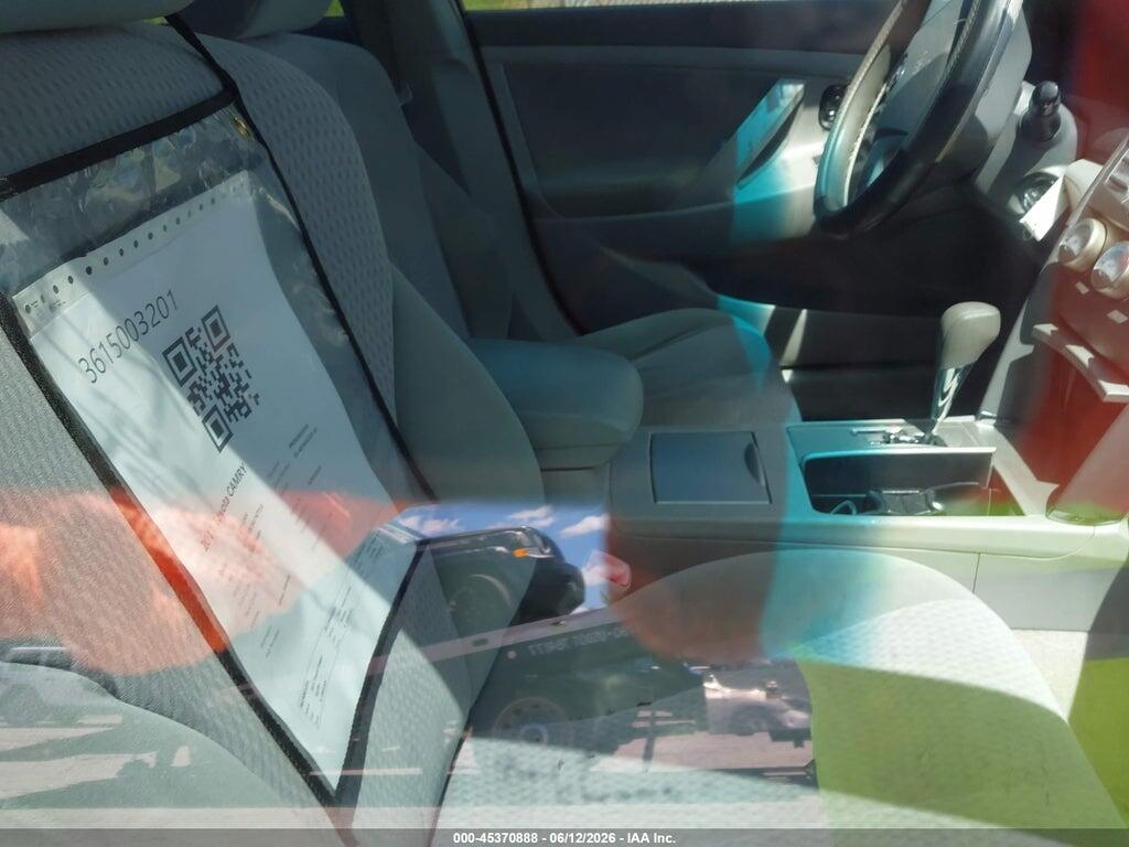 4T1BF3EK2BU147155 2011 TOYOTA CAMRY photo no. 5