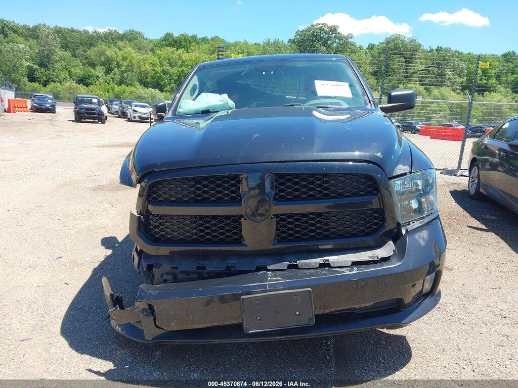 1C6RR7KT8JS335887 2018 RAM 1500 photo no. 12