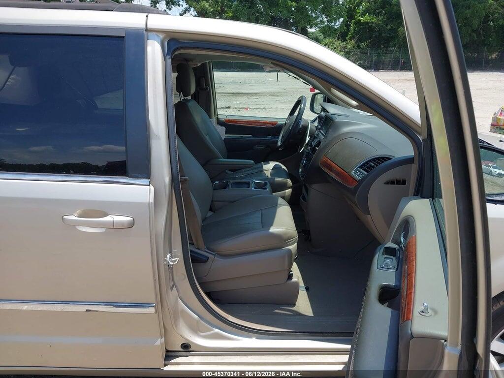 2C4RC1BG3DR808286 2013 CHRYSLER TOWN & COUNTRY photo no. 5