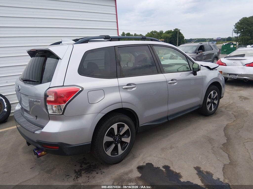 JF2SJAECXHH405750 2017 SUBARU FORESTER photo no. 4