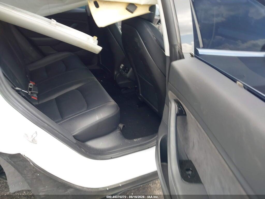 5YJ3E1EB7JF151516 2018 TESLA MODEL 3 photo no. 8
