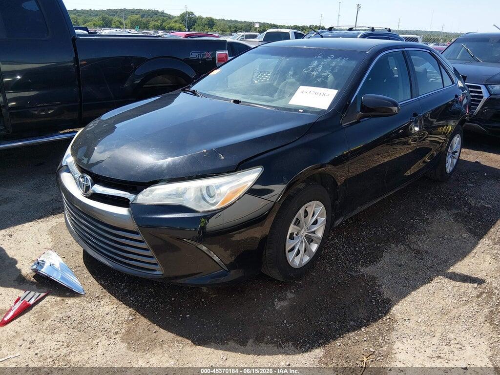 4T4BF1FK6FR451328 2015 TOYOTA CAMRY photo no. 2