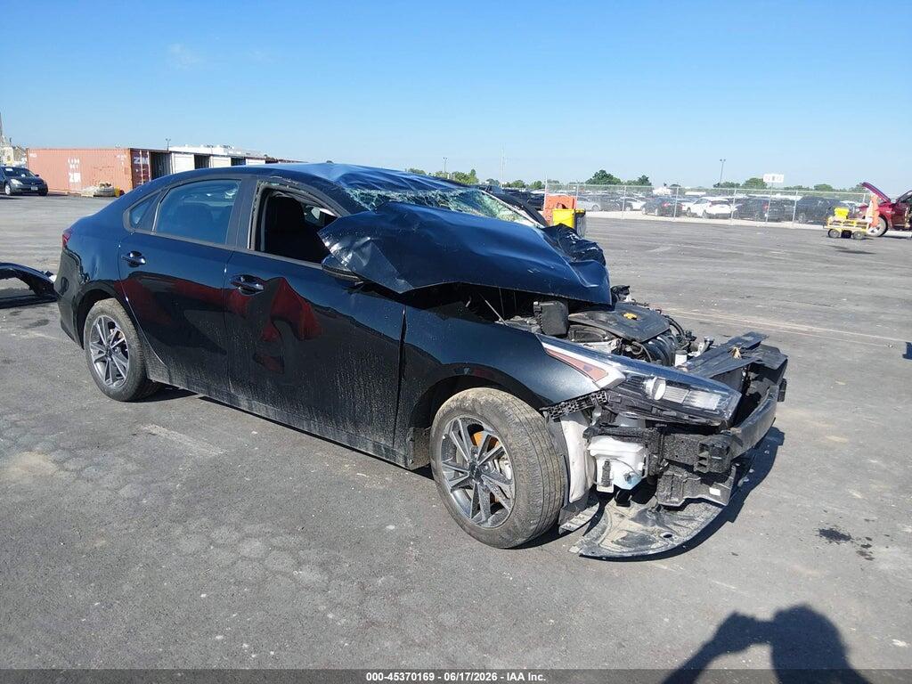 3KPF24AD5RE733792 2024 KIA FORTE photo no. 1