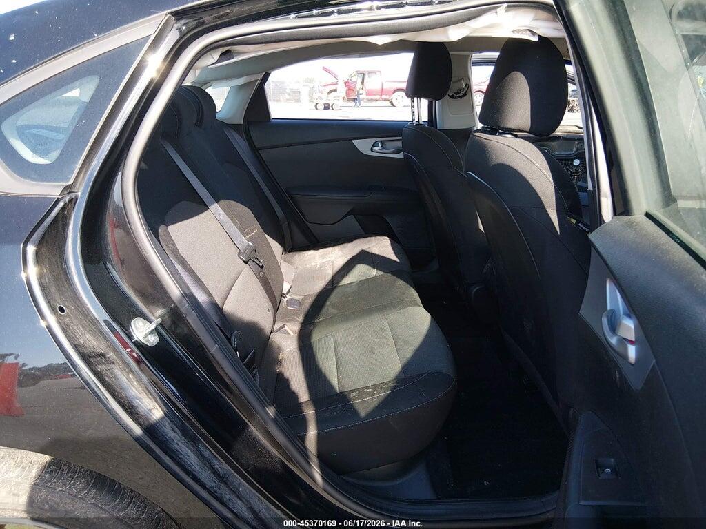3KPF24AD5RE733792 2024 KIA FORTE photo no. 8