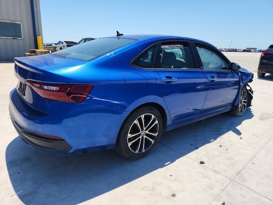 2024 VOLKSWAGEN JETTA SPORT — Фото 3 из 12