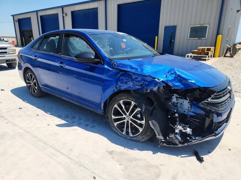 2024 VOLKSWAGEN JETTA SPORT — Фото 4 из 12