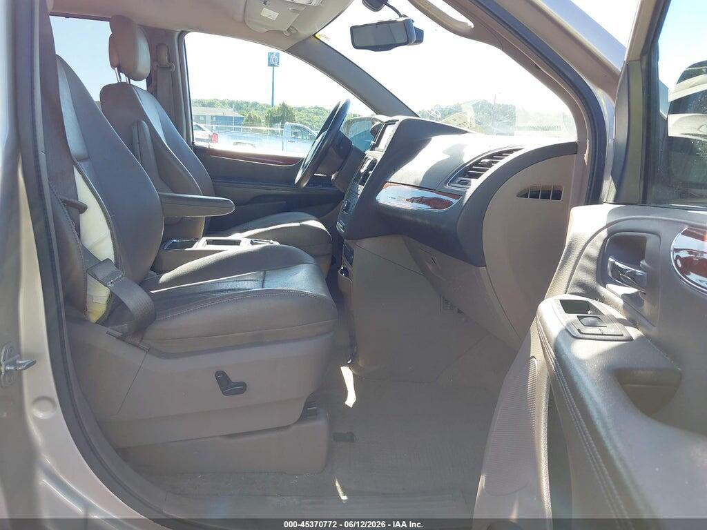 2C4RC1CG3DR537860 2013 CHRYSLER TOWN & COUNTRY photo no. 5