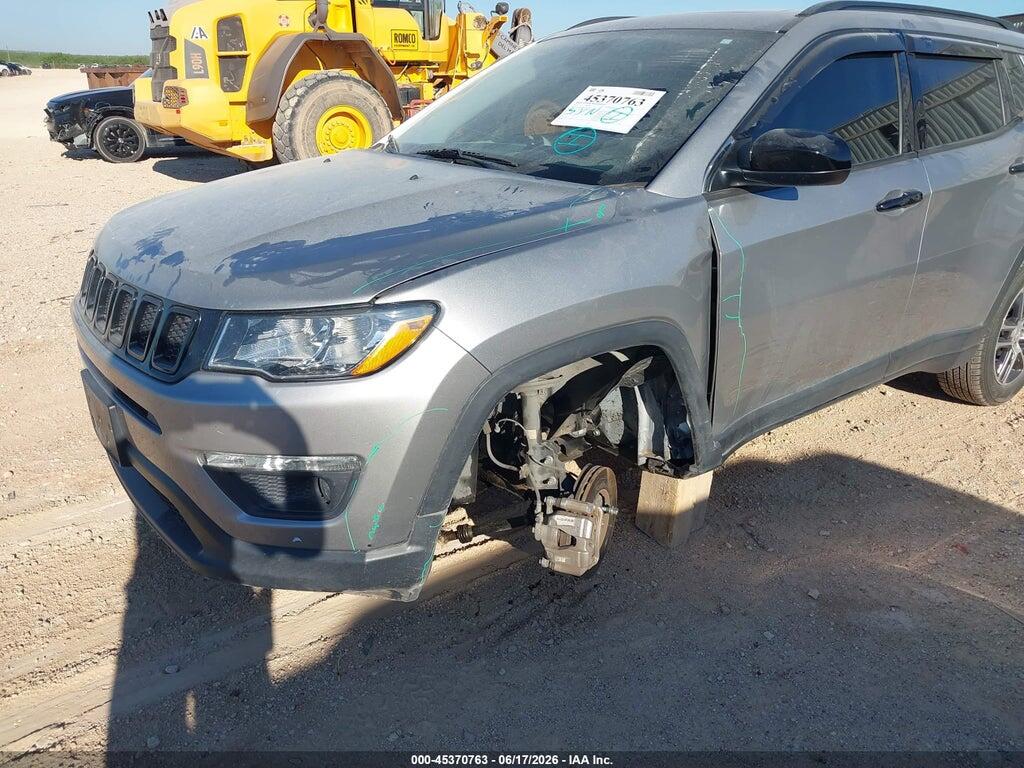 3C4NJCBB9KT762803 2019 JEEP COMPASS photo no. 6