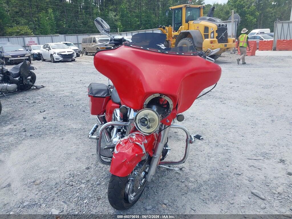 1HD1KBM11BB666819 2011 HARLEY-DAVIDSON FLHX photo no. 5