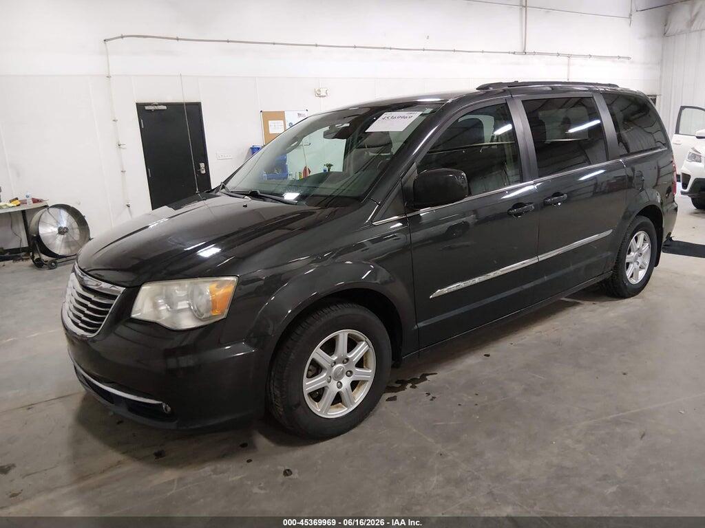 2A4RR5DGXBR682373 2011 CHRYSLER TOWN & COUNTRY photo no. 2