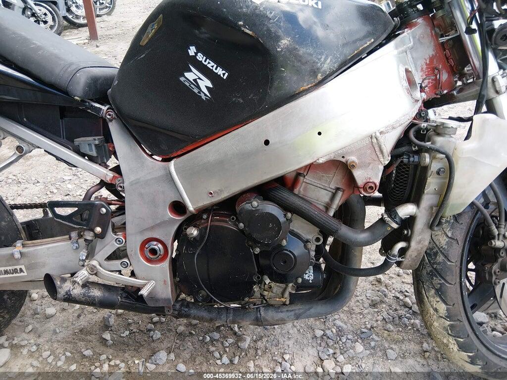 JS1GN7BA012100159 2001 SUZUKI GSX-R600 photo no. 8