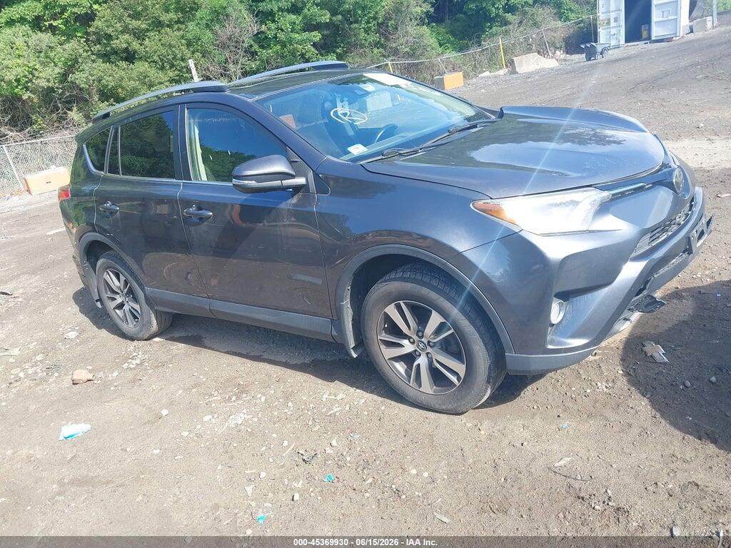 JTMRFREV8JD250174 2018 TOYOTA RAV4 photo no. 1