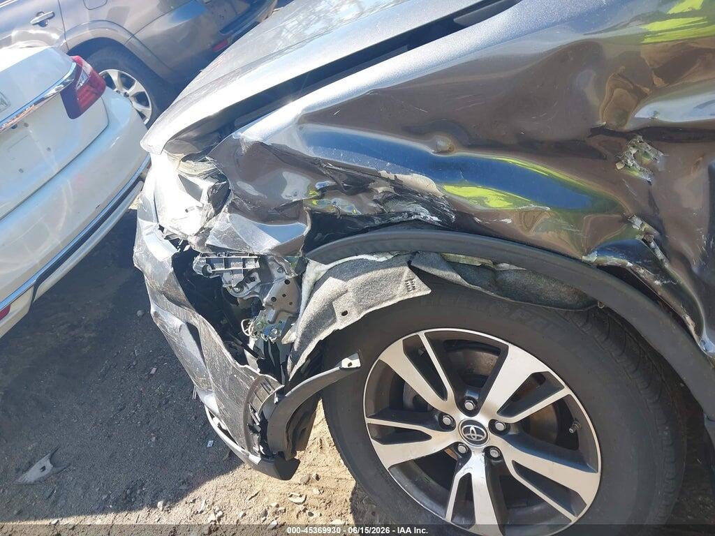 JTMRFREV8JD250174 2018 TOYOTA RAV4 photo no. 6