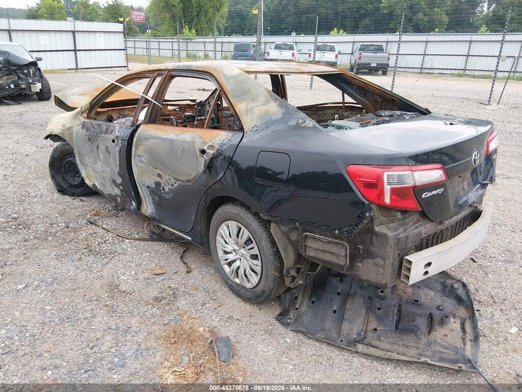 4T1BF1FK5CU039746 2012 TOYOTA CAMRY photo no. 3