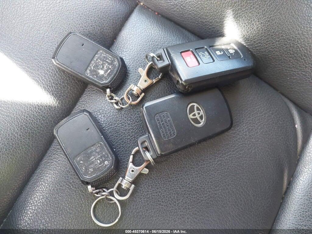 2T3DFREV5JW714633 2018 TOYOTA RAV4 photo no. 11