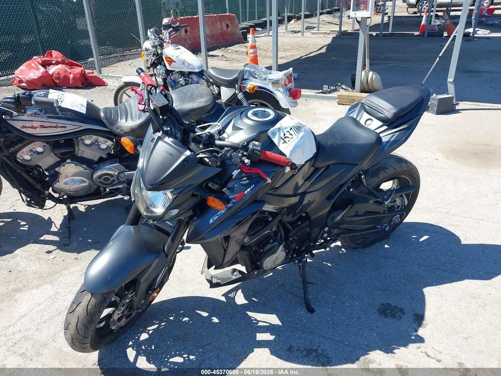 JS1C533B9N7101060 2022 SUZUKI GSX-S750 photo no. 2