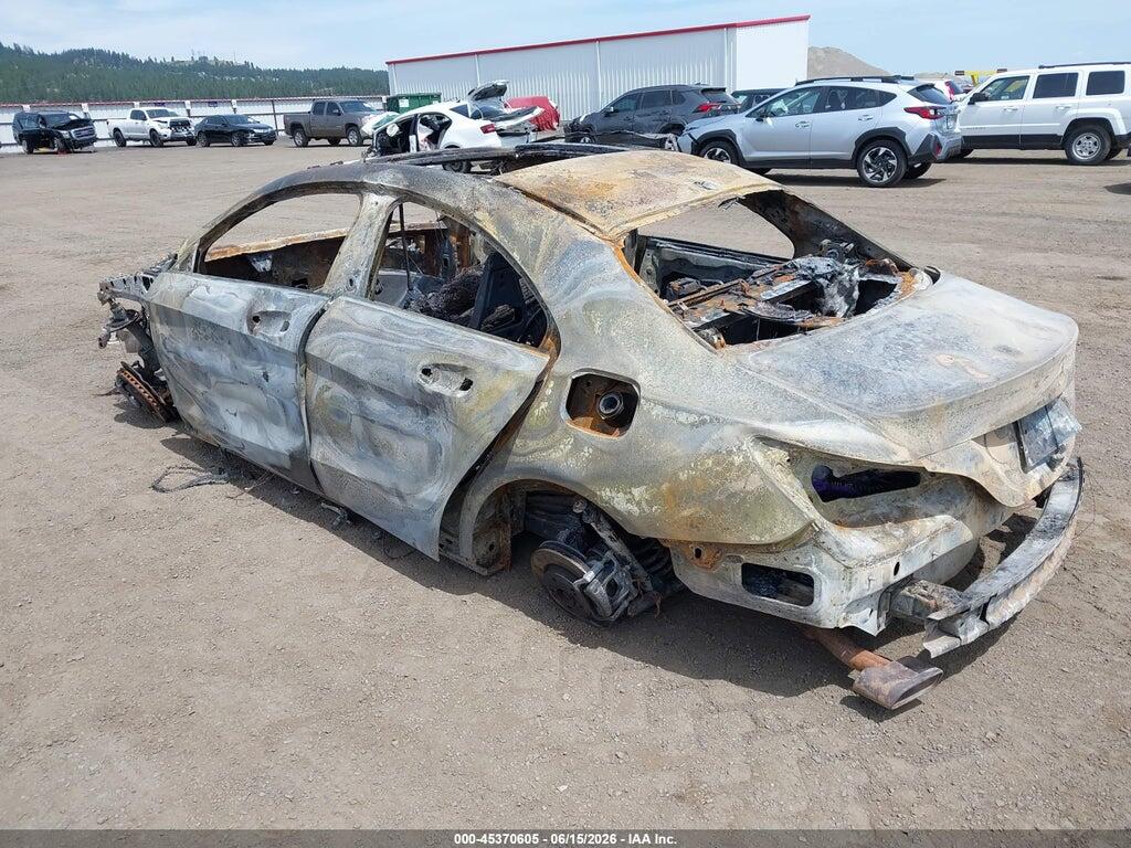 WDDSJ4GB8GN333442 2016 MERCEDES-BENZ CLA 250 photo no. 3