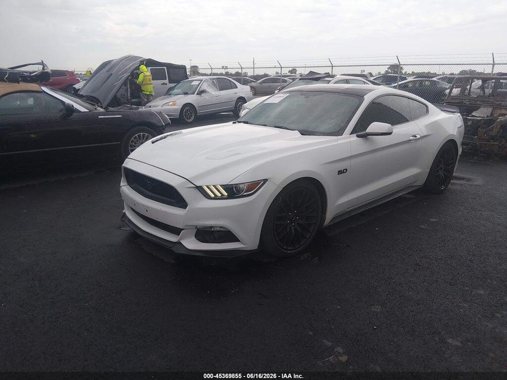 1FA6P8CF6G5268168 2016 FORD MUSTANG photo no. 2