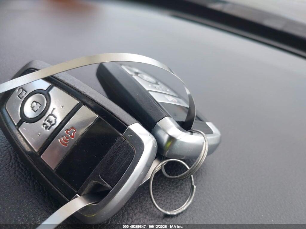 1FMSK7DH4RGA38892 2024 FORD EXPLORER photo no. 11