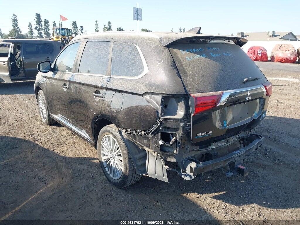 2019 MITSUBISHI OUTLANDER PHEV GT — Фото 3 из 16