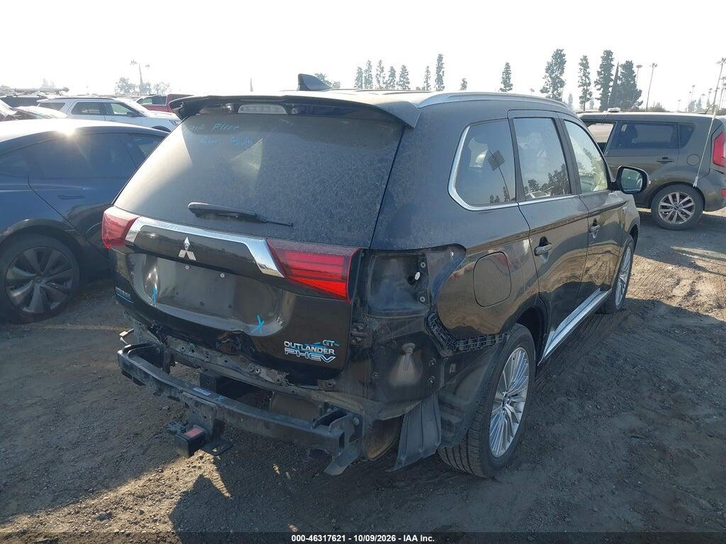 2019 MITSUBISHI OUTLANDER PHEV GT — Фото 4 из 16