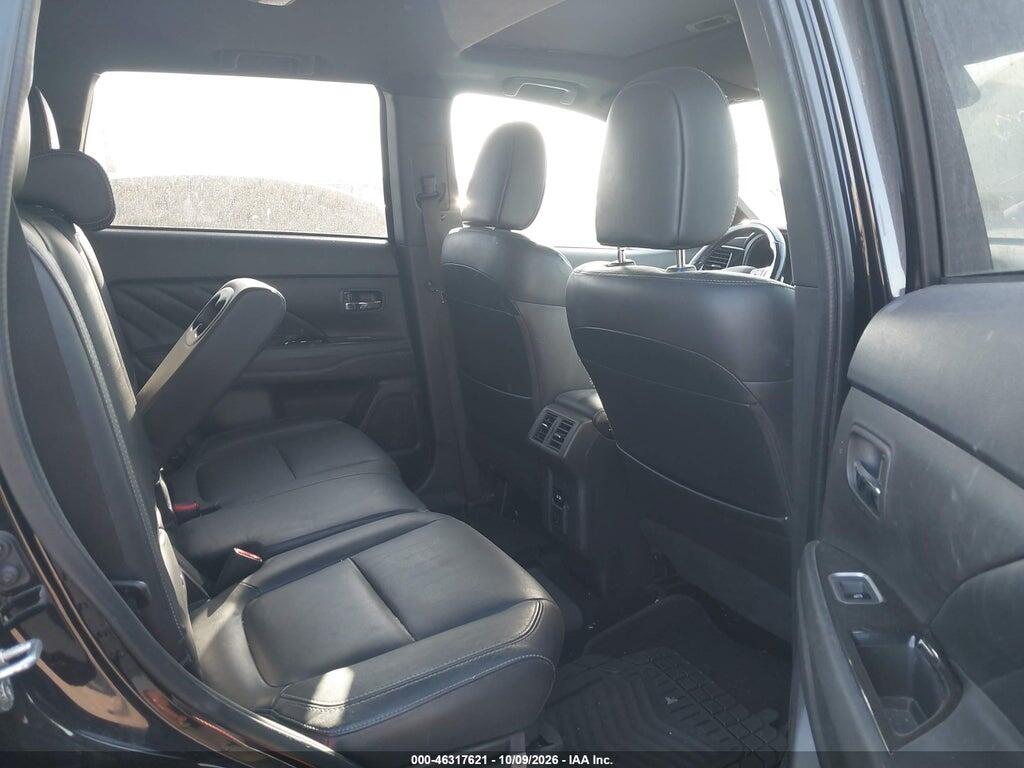 2019 MITSUBISHI OUTLANDER PHEV GT — Фото 8 из 16