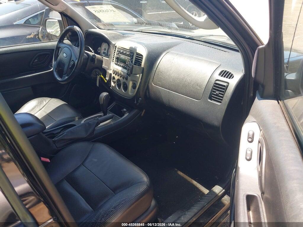 1FMCU94137KA25154 2007 FORD ESCAPE photo no. 5