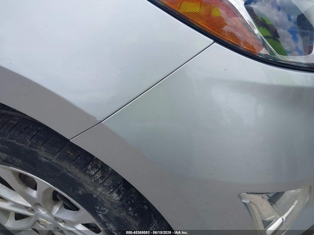 2GNAXJEV0J6115420 2018 CHEVROLET EQUINOX photo no. 6