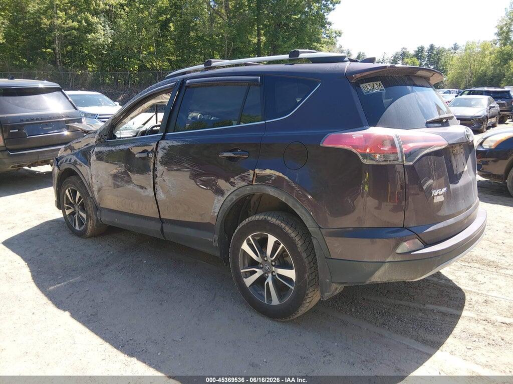 2T3RFREV3HW552114 2017 TOYOTA RAV4 photo no. 3