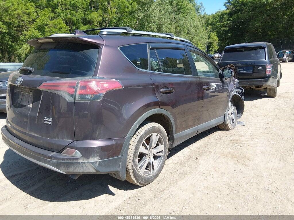2T3RFREV3HW552114 2017 TOYOTA RAV4 photo no. 4