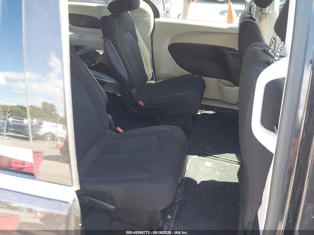 2C4RC1CG1RR100852 2024 CHRYSLER VOYAGER photo no. 8