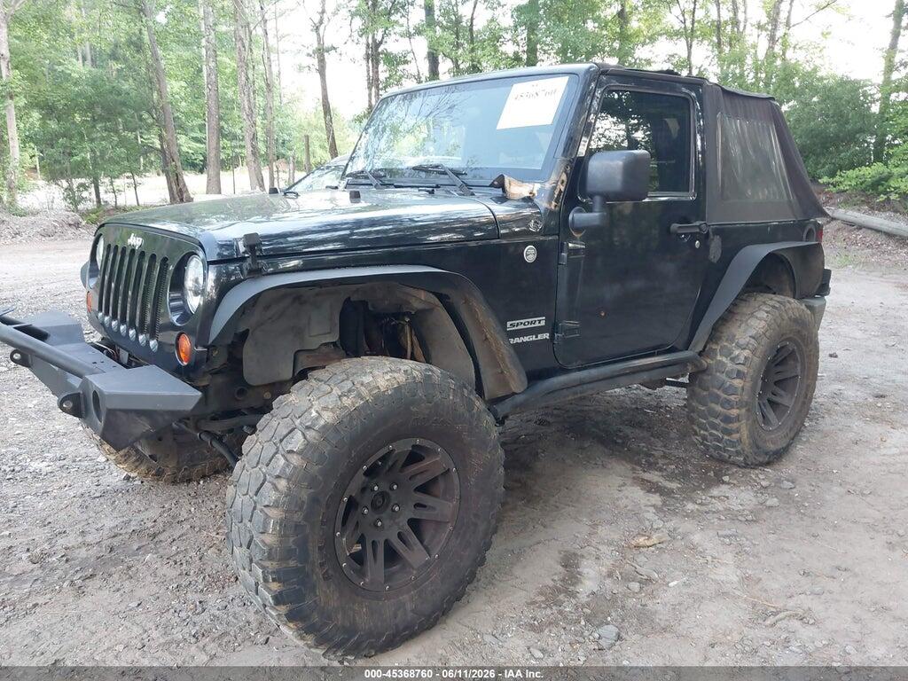 1J4GA2D10BL611149 2011 JEEP WRANGLER photo no. 2