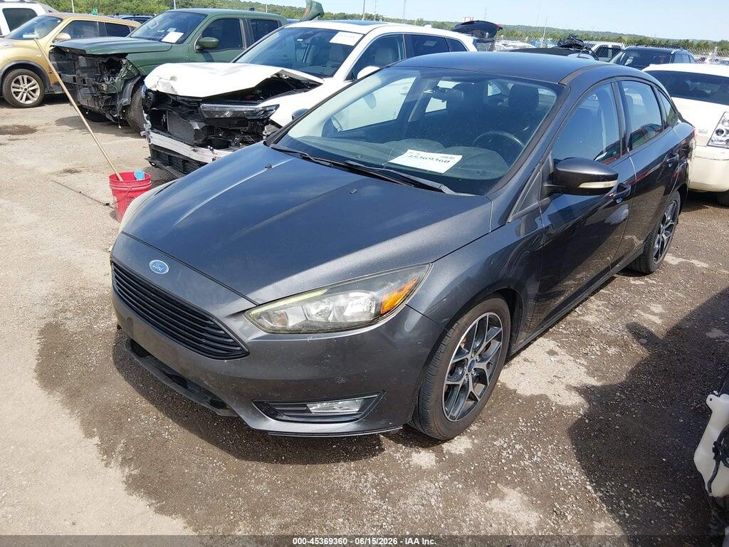 1FADP3FEXHL229769 2017 FORD FOCUS photo no. 2