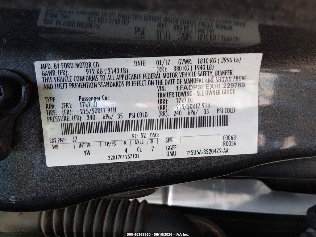 1FADP3FEXHL229769 2017 FORD FOCUS photo no. 9