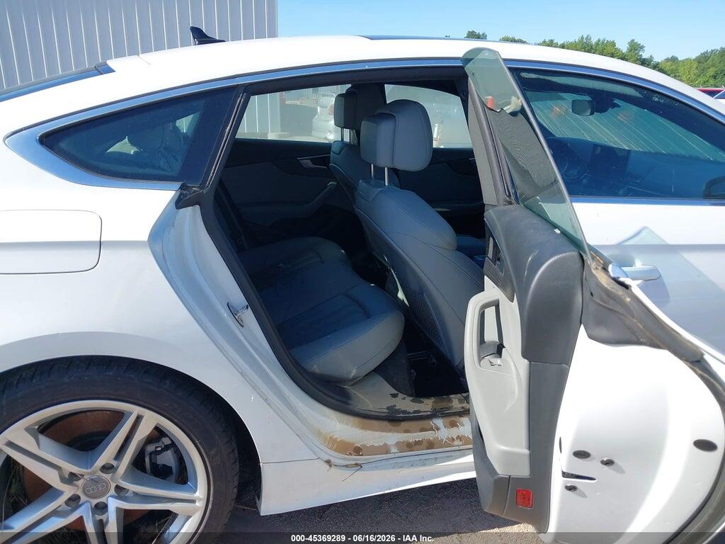 WAUDACF57MA014798 2021 AUDI A5 SPORTBACK photo no. 8