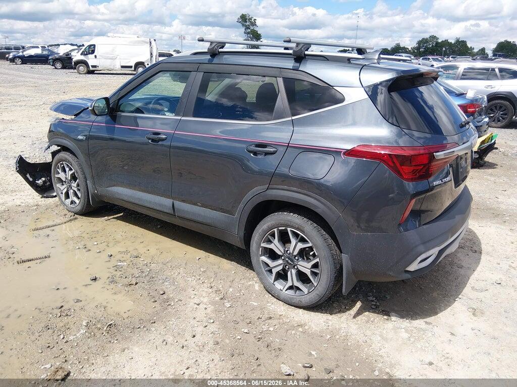 KNDERCAA5N7303259 2022 KIA SELTOS photo no. 3