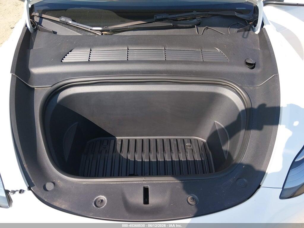 7SAYGDEE7PA024656 2023 TESLA MODEL Y photo no. 10