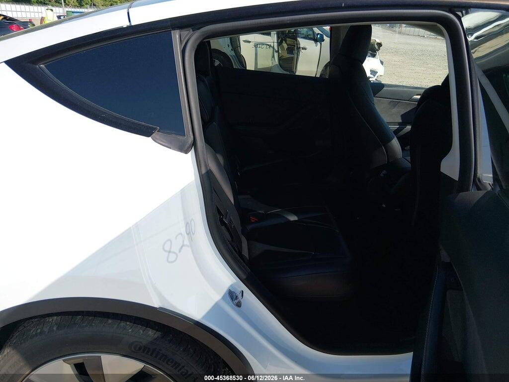 7SAYGDEE7PA024656 2023 TESLA MODEL Y photo no. 8