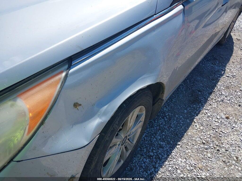 5NPEB4AC7BH066048 2011 HYUNDAI SONATA photo no. 12
